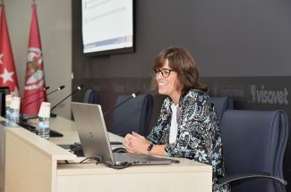 Lucía de Juan, EURL for Bovine Tuberculosis Director